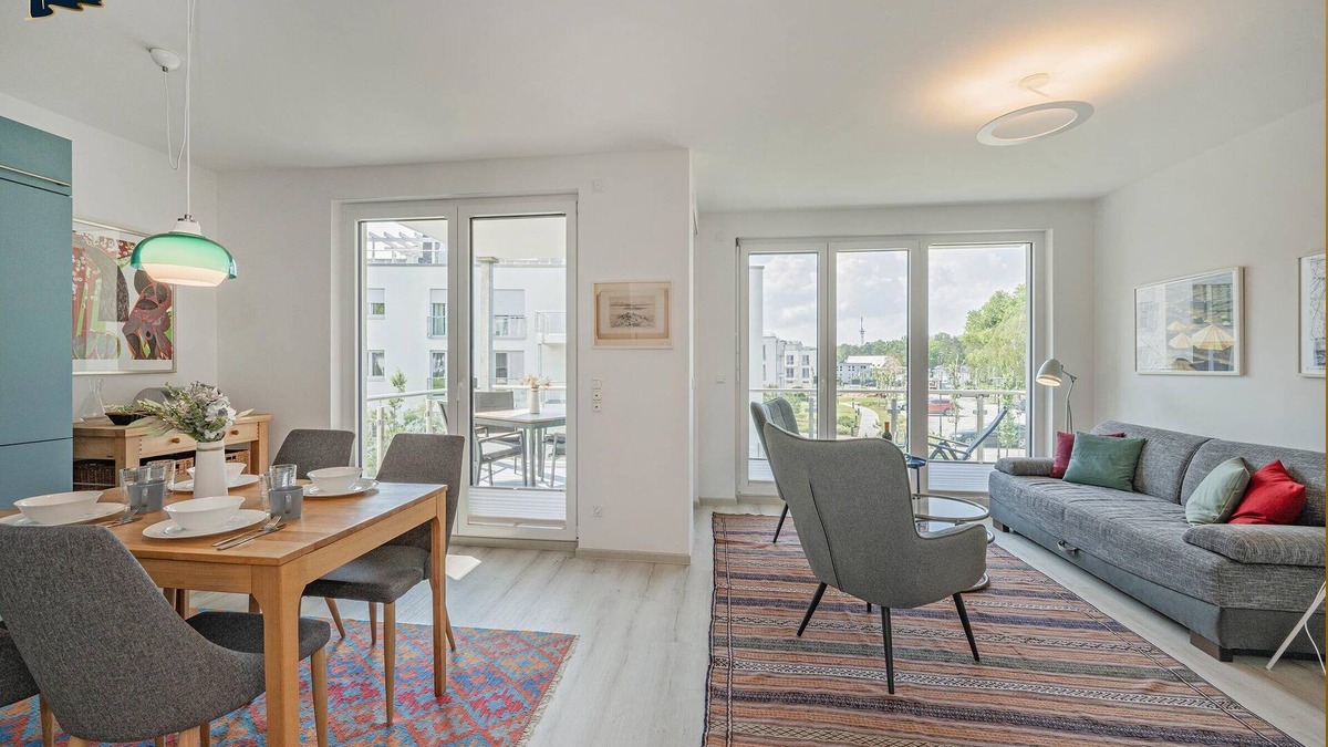 Zirchow Apartment | Modern vacation apartment with balcony, sauna and garden view on the Szczecin Lagoon
