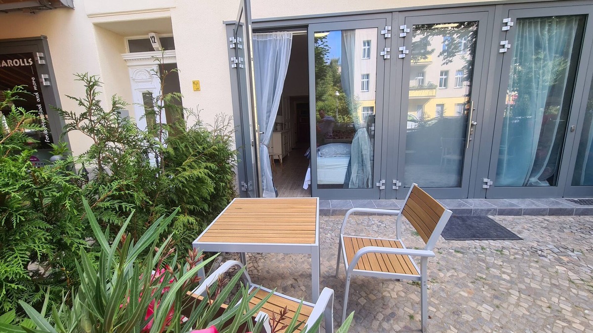 Tegel Apartment | Modern vacation apartment quiet and green (3)