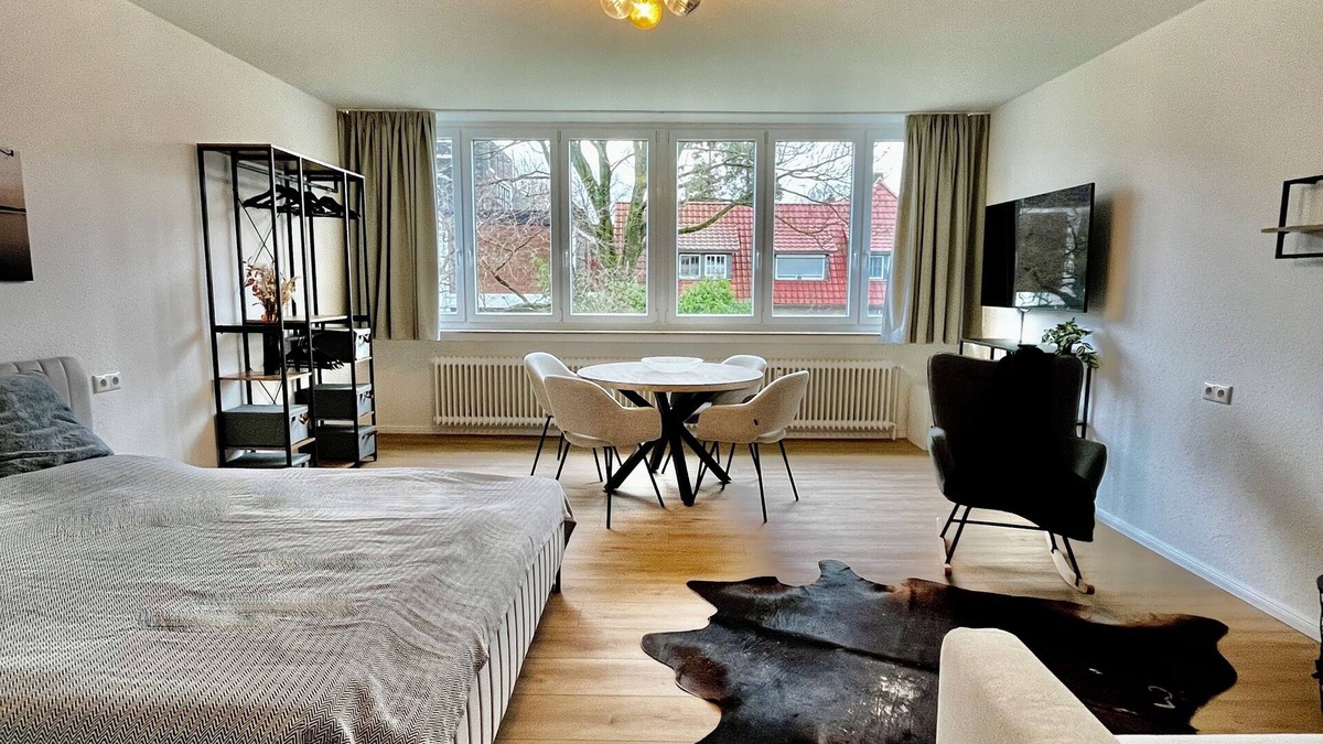 Bad Zwischenahn Apartment | Modern vacation apartment Studio LANA in the heart of Bad Zwischenahn in the first row