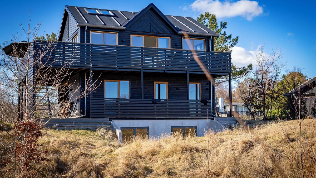Grena Strand Cottage | Modern vacation home: sea view, 4 bedrooms, 2 bathrooms, beach 100 m, terrace