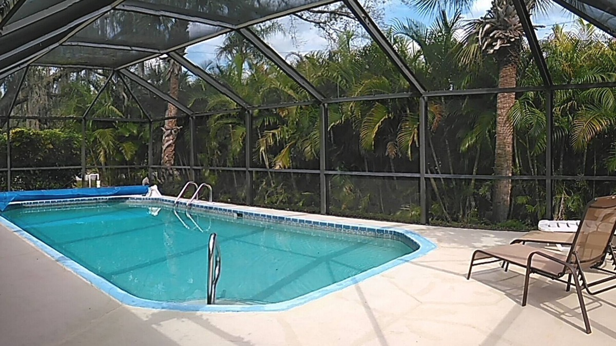Joel House | Modern vacation villa, heated pool, quiet location