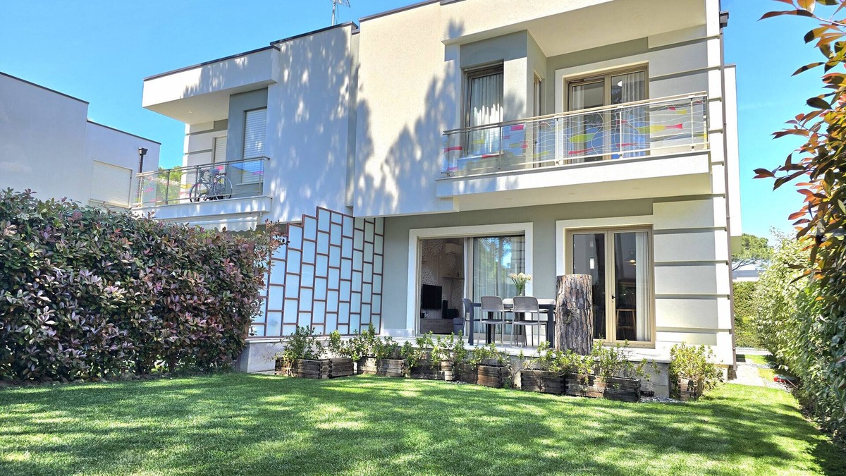 Qerek Villa | Modern Villa at Perla Resort 150