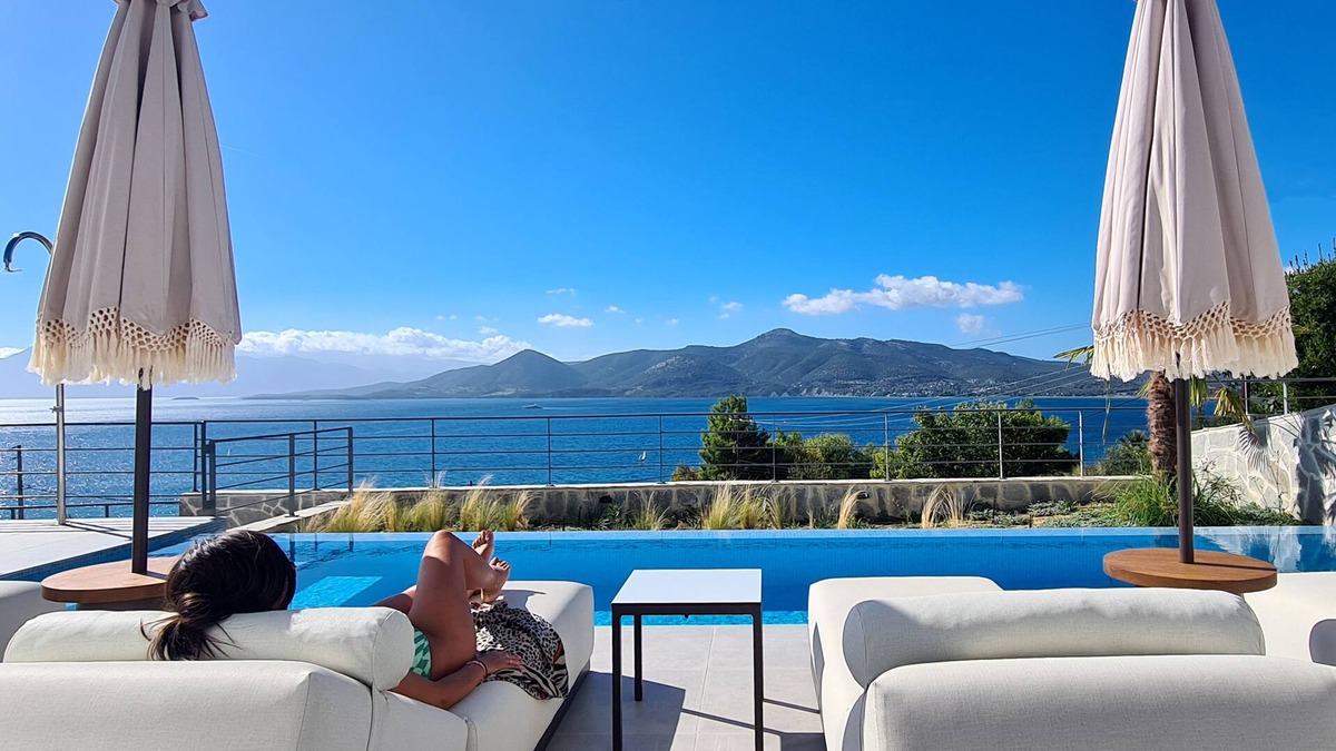 Aktio-Vonitsa Villa | Modern Villa Empeiria with Private Pool in Paleros