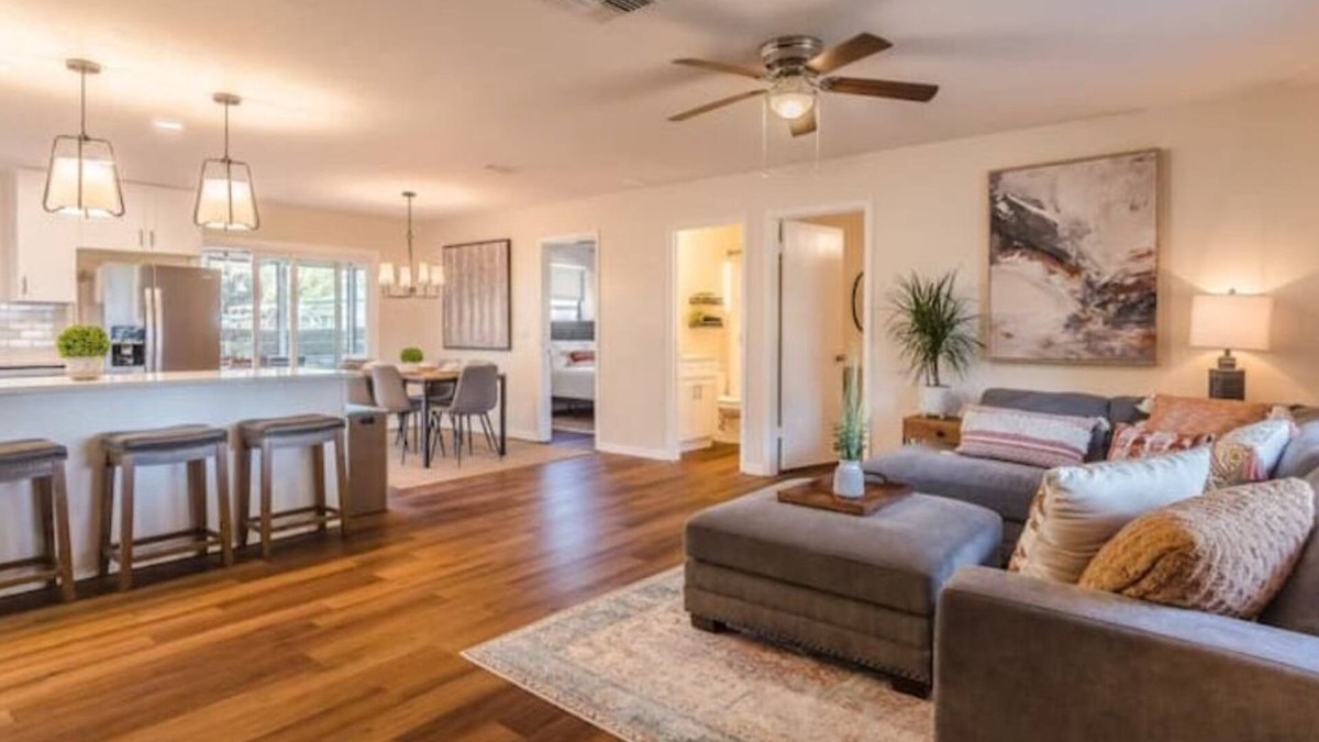Minneola House | Modern Villa in Minneola