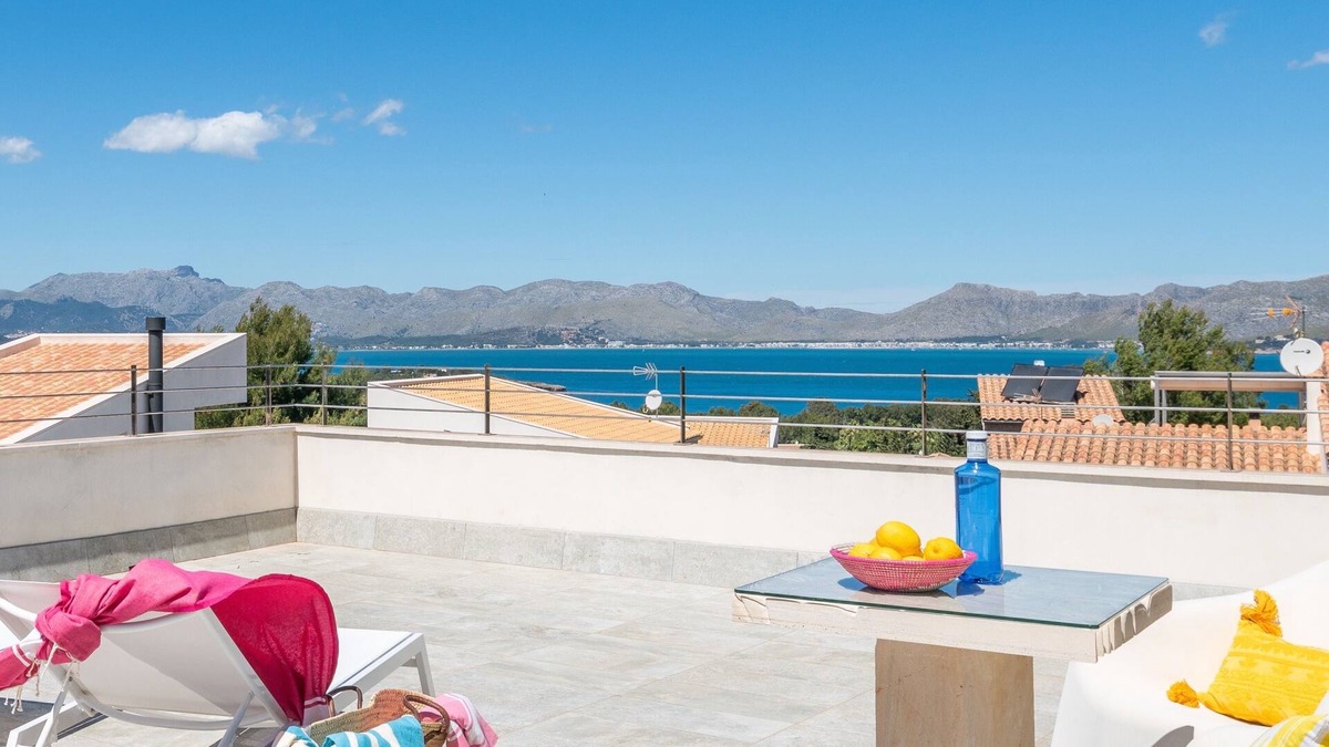 Cielo de Bonaire Villa | Modern villa with pool and fantastic sea views