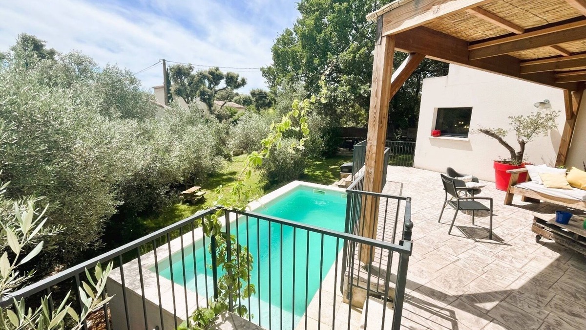 Boisseron House | Modern villa with swimming pool