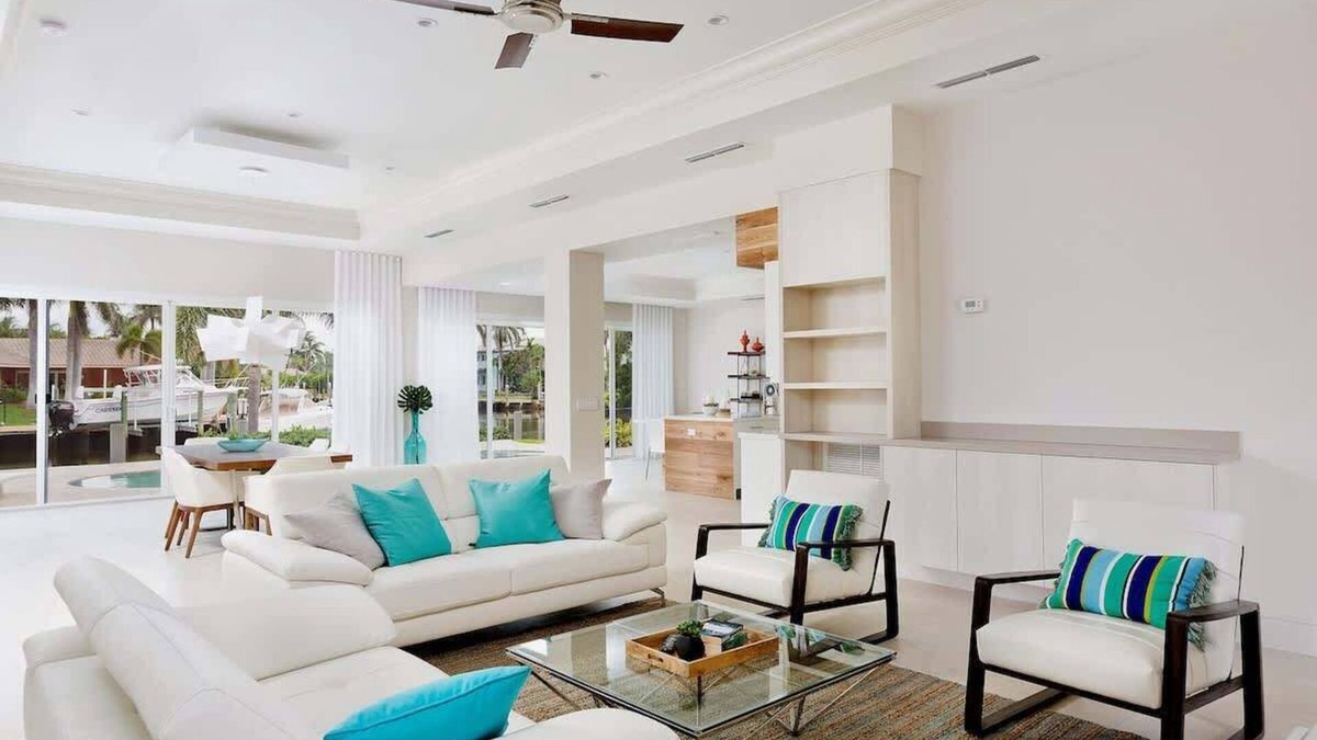 Lighthouse Point Villa | Modern Waterfront Home w/Heated Pool, Avocado Tree