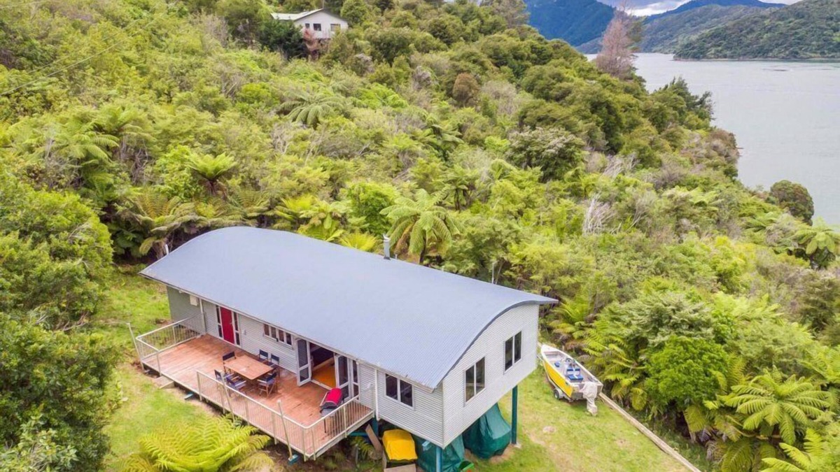 Nydia Bay House | Modern Waterfront Home away from Home with views - Boat access only!