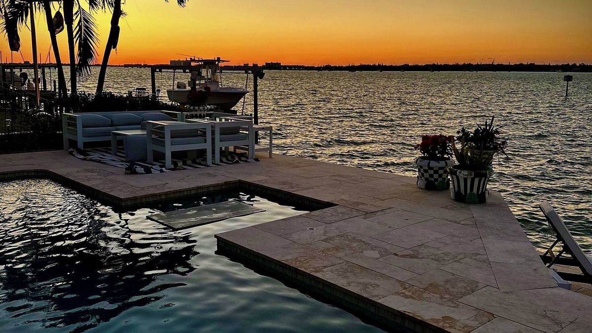 St. Petersburg House | Modern Waterfront Paradise Pool & Hot Tub