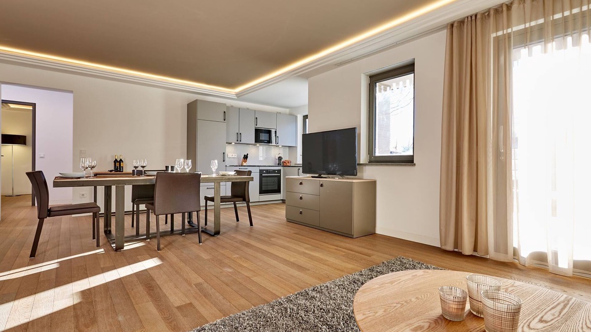 Murnau am Staffelsee Apartment | MODERN with FLAIR the TRADITION- 116sqm EC + UG - opt. 4 pers. -Terrace u. garden