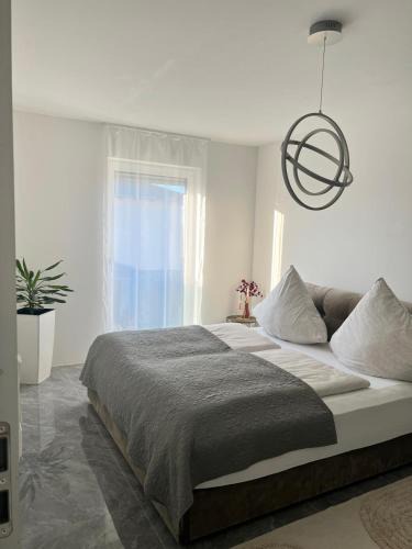 Wallersdorf Villa | Moderne 2 Zimmer Wohnung in Wallersdorf-Haidlfing