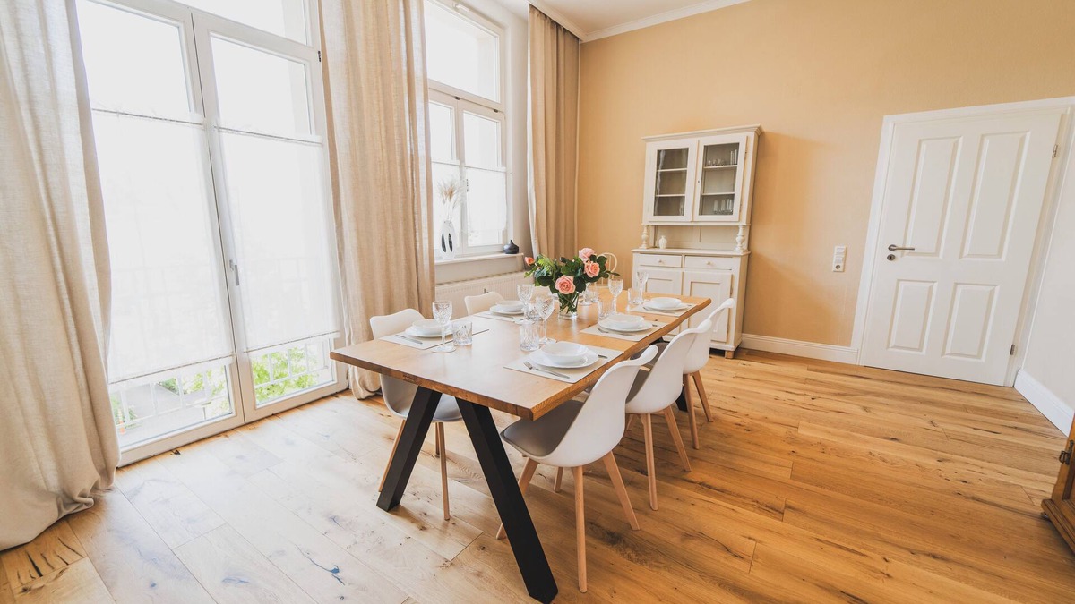 Pforzheim Apartment | Moderne Altbauwohnung Nähe Hauptbahnhof