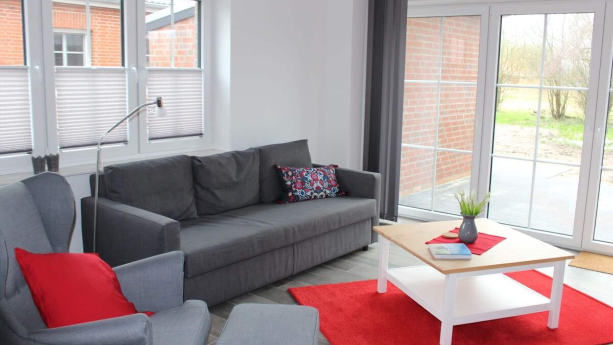 Norden Apartment | Moderne Ferienwohnung Zum Stall für 4 Personen + Hund
