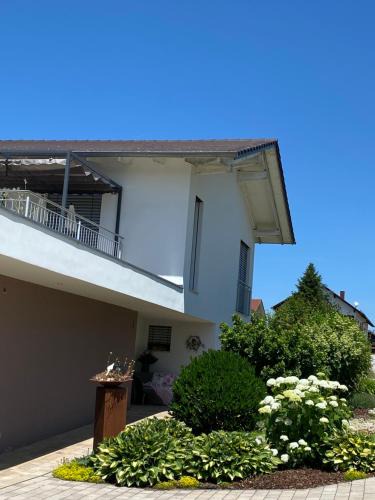Haarbach Apartment | Moderne Ferienwohnung Nähe Bad Griesbach, Haarbach