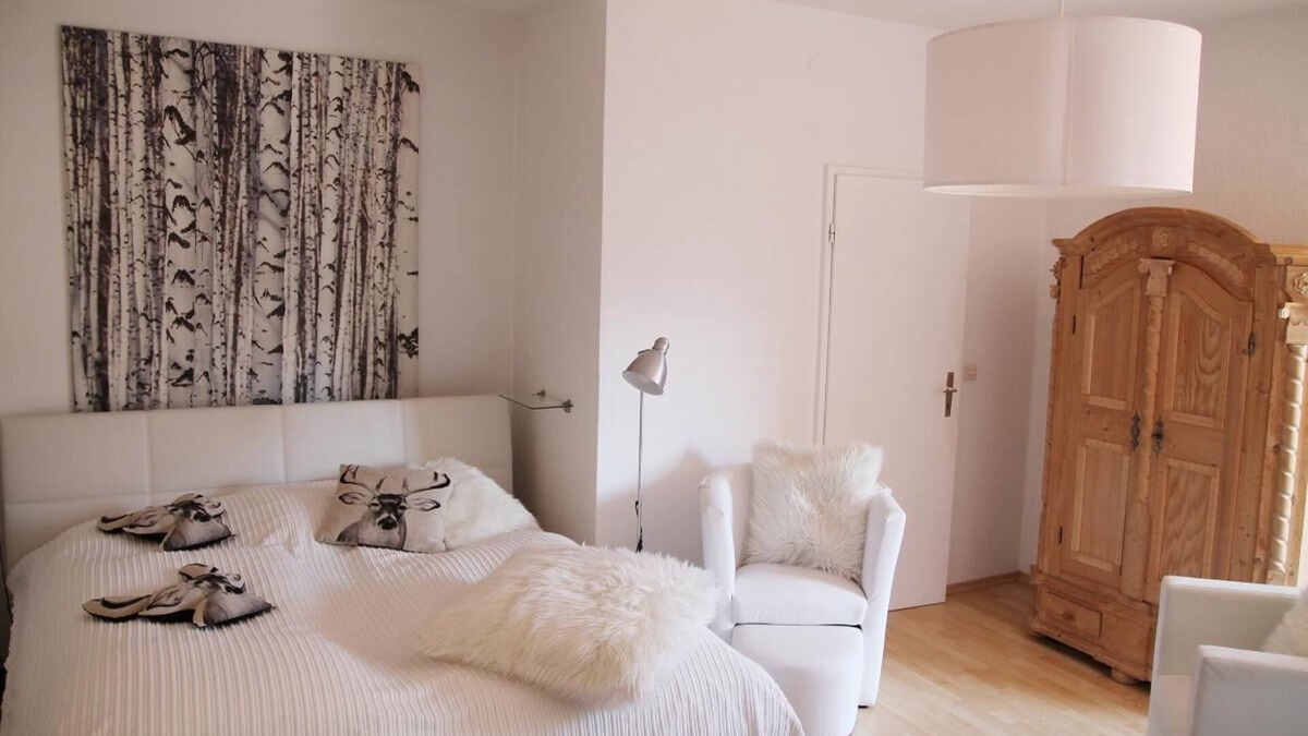 Lam Apartment | Moderne Fewo mit Balkon und Sauna - ideal zu zweit
