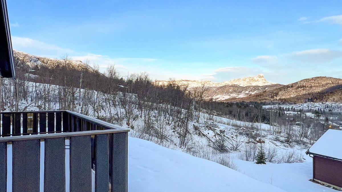 Vang House | Moderne hytte midt i skibakken
