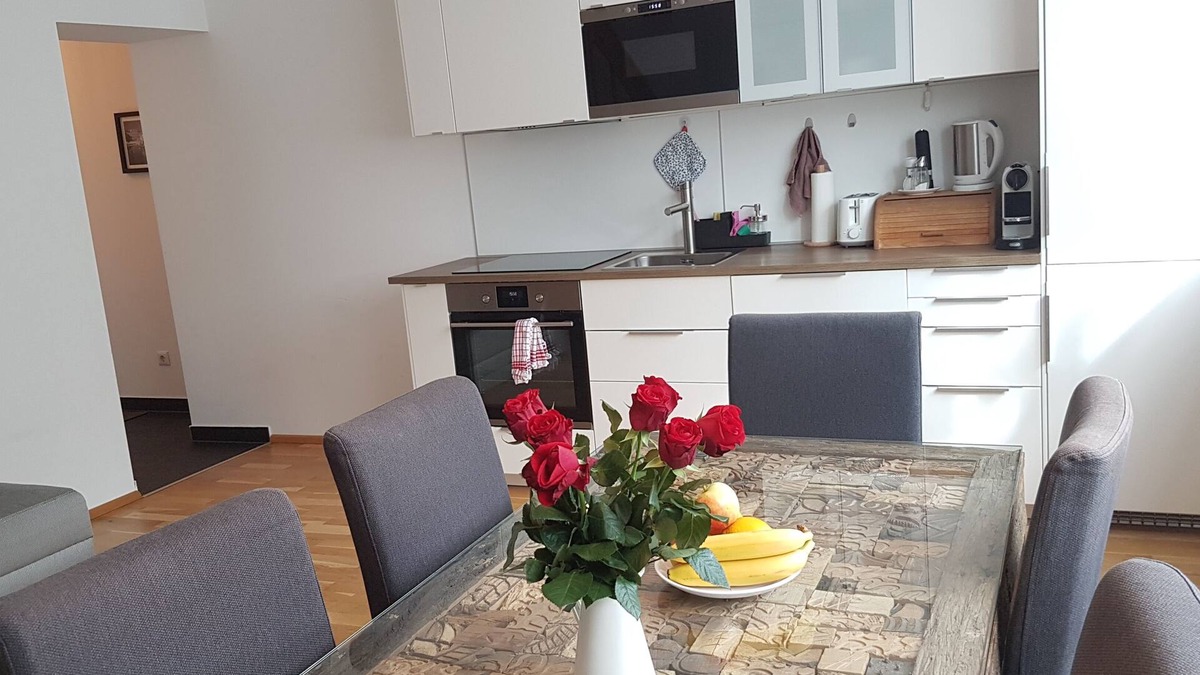 Neulerchenfeld Apartment | Moderne Maisonette mit Terrasse
