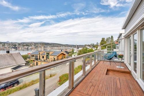 Tromsdalen Apartment | Moderne sentralt hjem