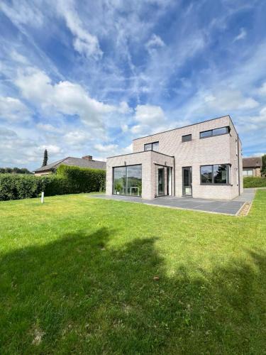 Hellebeekberg Villa | Moderne Villa aux portes de Bruxelles!