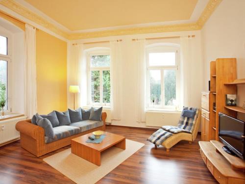 Grunhainichen Villa | Moderne Villa in Borstendorf mit Park