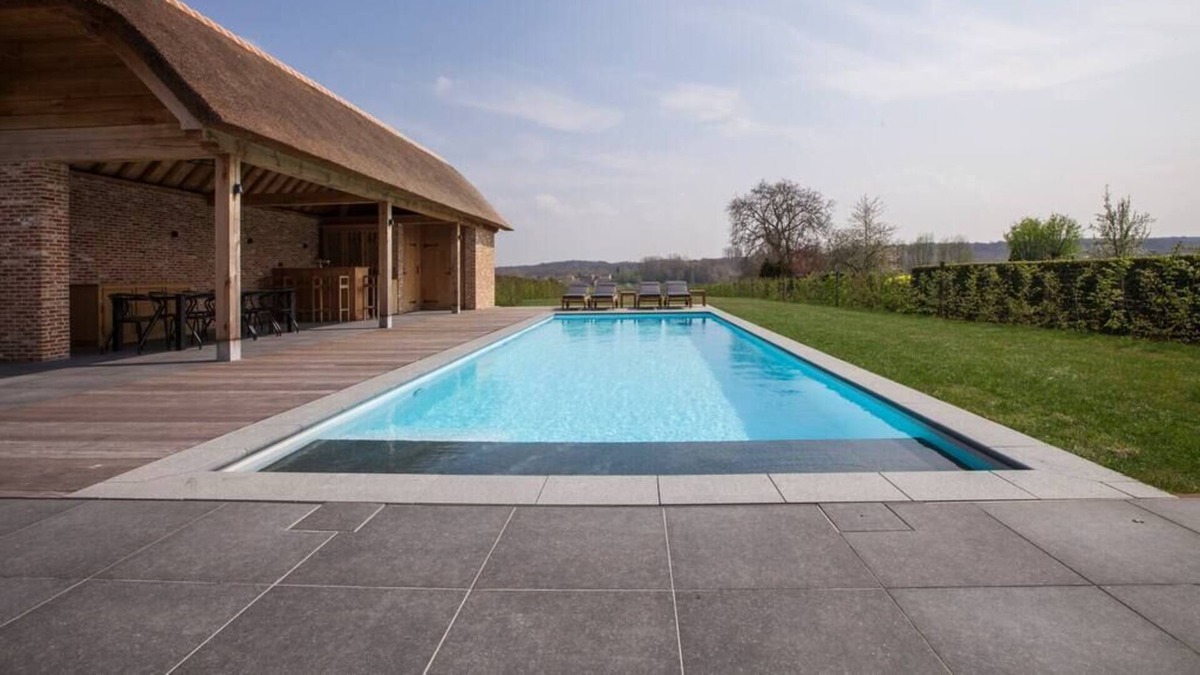 Opbrakel Villa | Moderne villa met zwembad en poolhouse