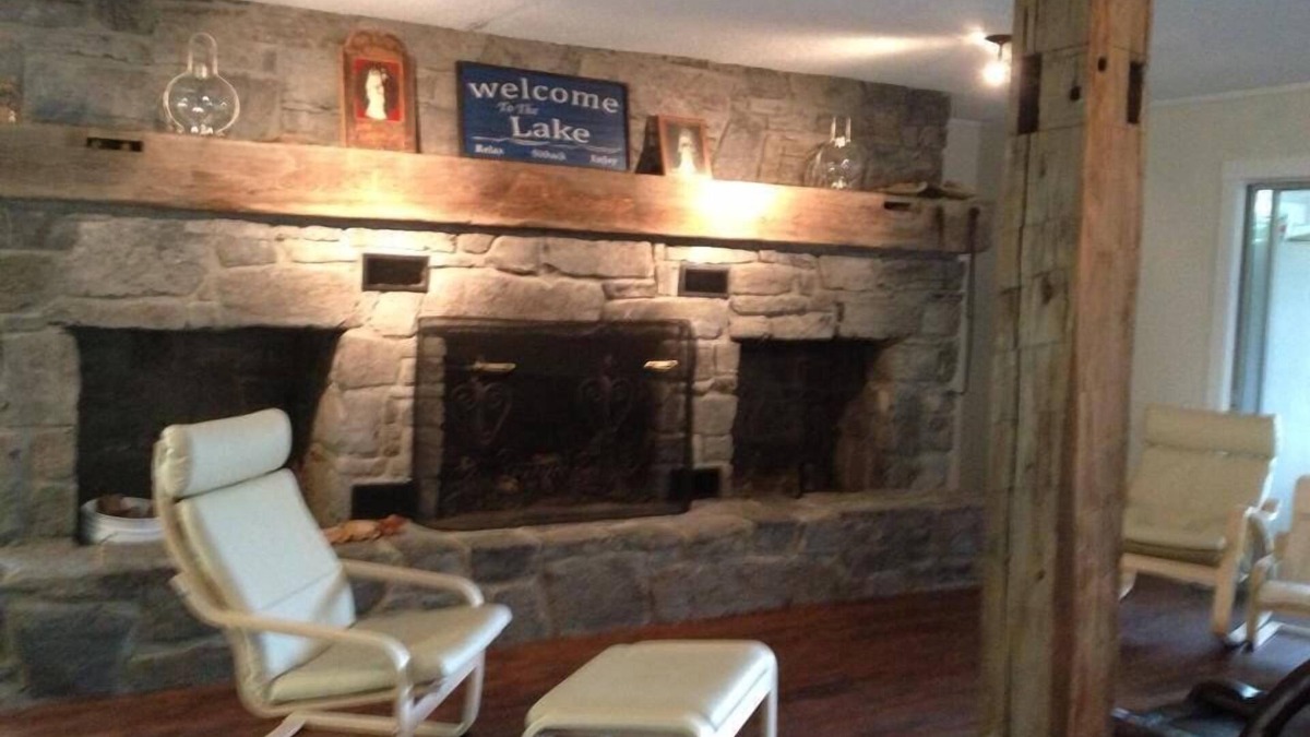 Salisbury House | Modernized, open style, waterfront lakehouse! Sleeps up to 10! Great swimming!