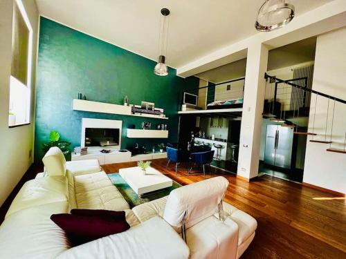 Cormano Apartment | Moderno loft alle porte di Milano - 115mq - 3 posti