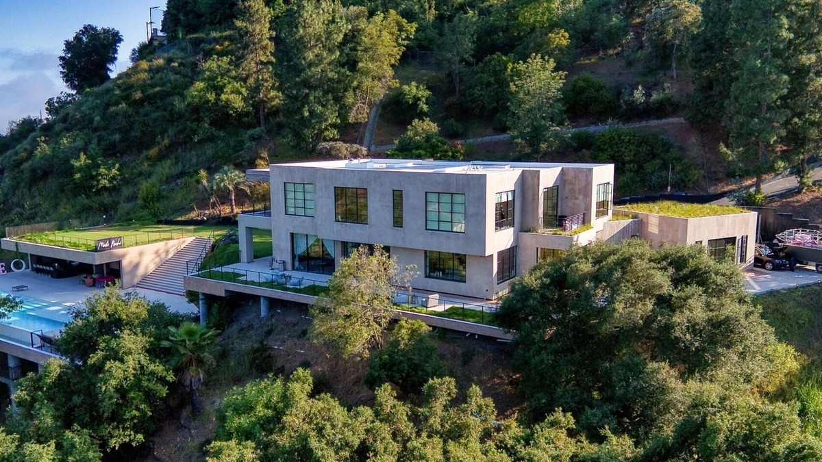 Bel Air House | Modi Nochi