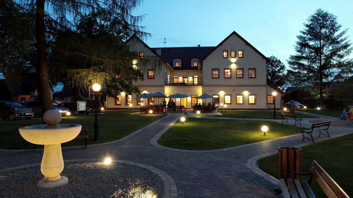 Gliwice Hotel | Modrzewiowy Dwor