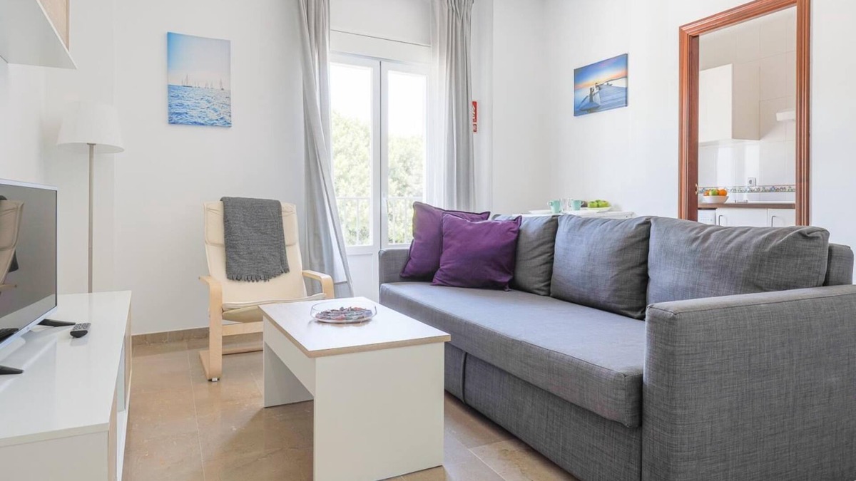 Alcala Del Rio Apartment | Module 2 Apt high quality 4 bedrooms 2 kitchens 2 living rooms Alcalá del Rio