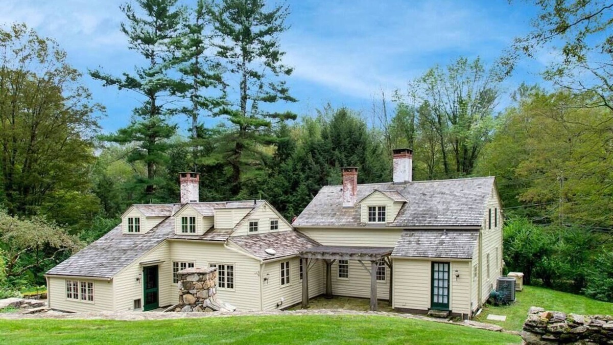 West Cornwall House | Mohawk Country Manor - Historic Manor near Hammond Beach and 5min fr Mohawk Mt S