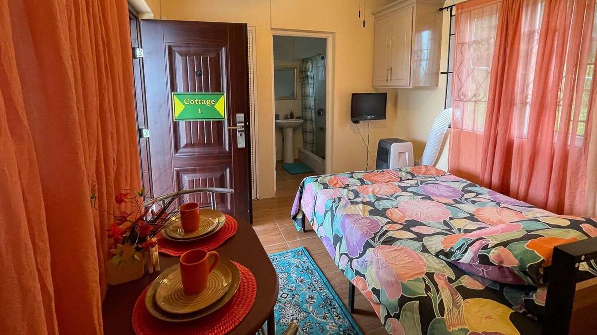 Montego Bay Cottage | MoHills Cottages of Montego Bay