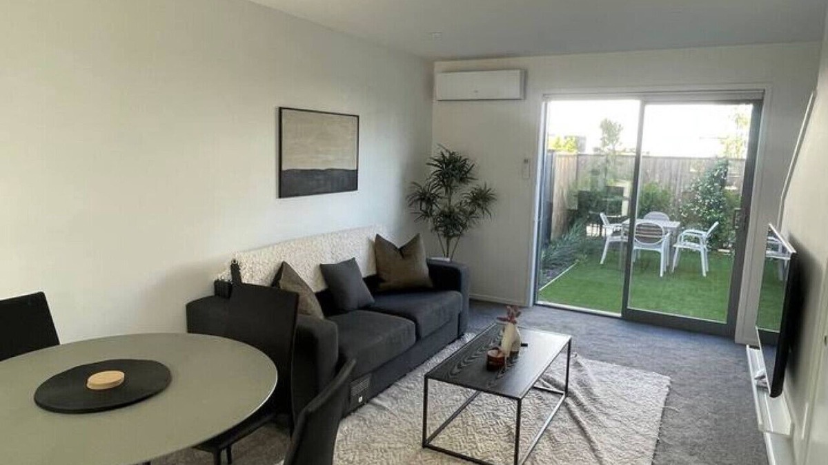 Upper Riccarton House | Mohua Lane Urban Paradise