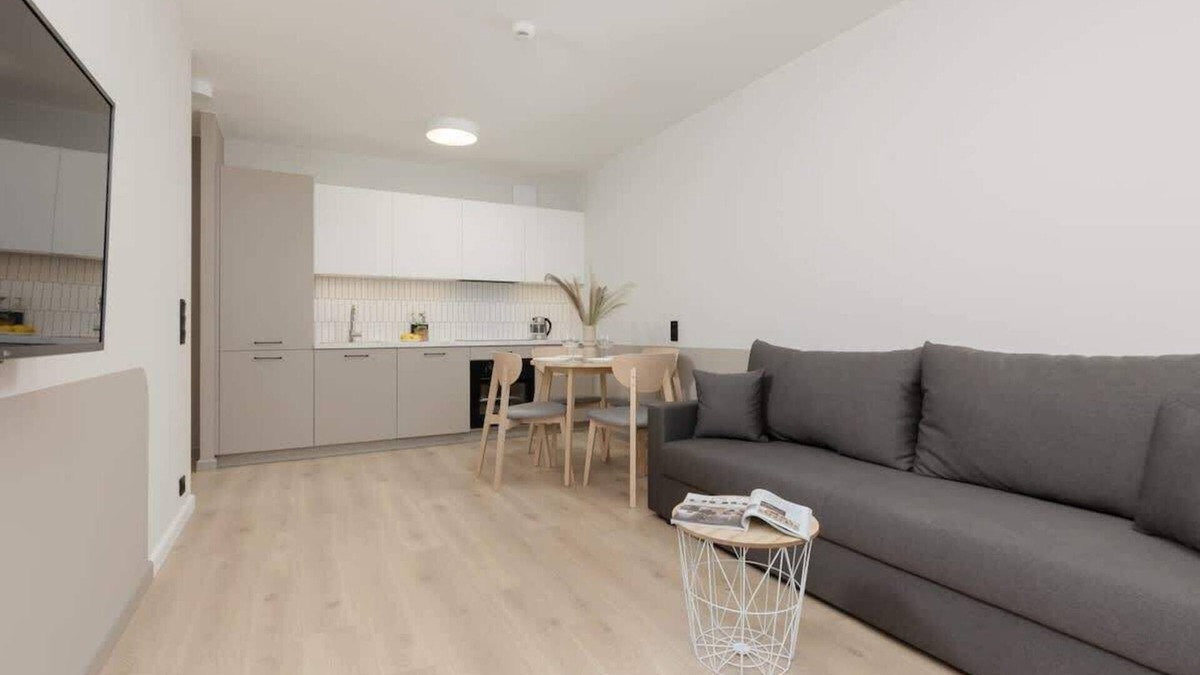 Mokotow Apartment | Mokotów Business Center B109 | 2-Bedroom Apartment