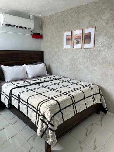 Santa Isabel Apartment | Molinos House 3