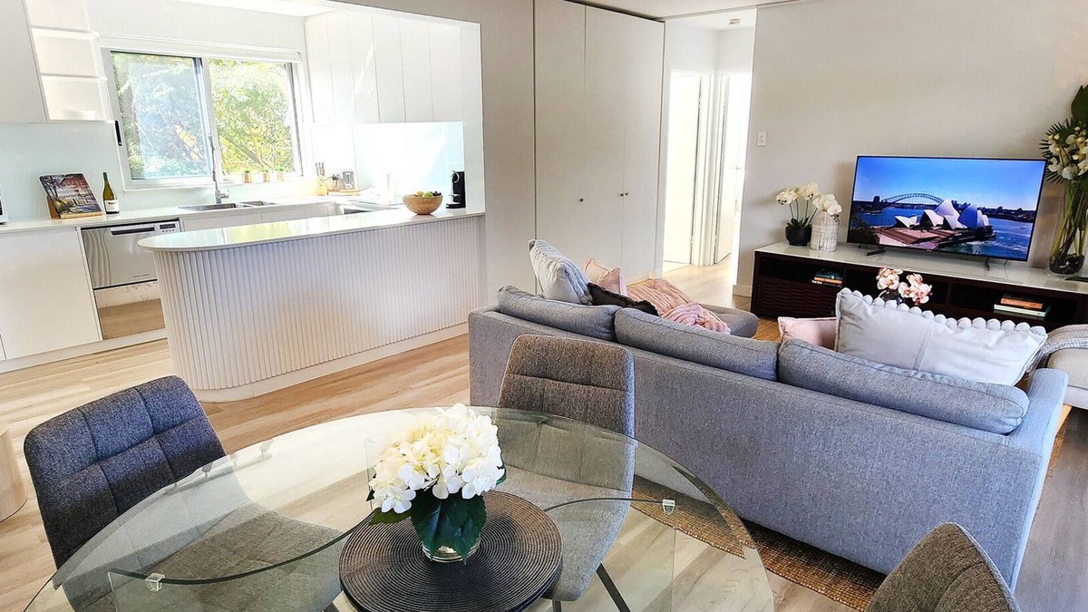 Rose Bay Apartment | Moments to Famous Bondi Beach