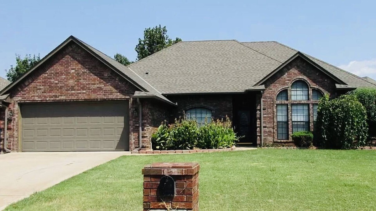 Lawton House | Mom’s House 10 min to Fort Sill
