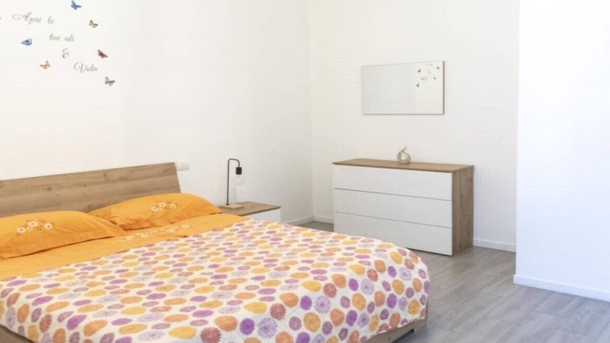 Torre Angela Apartment | Momy's Home Rome Delightful apartment, near Metro Max 4 people.