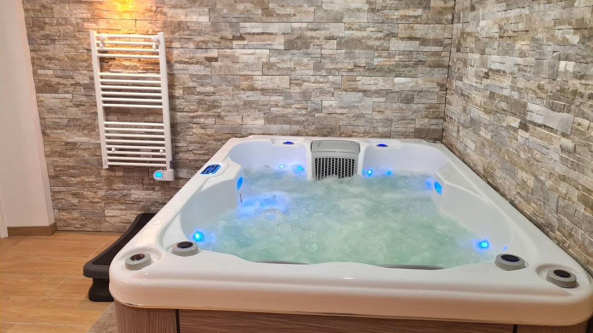 Saint-Forgeux Bed & Breakfast | Mon Nid'éal de Bien-être with private SPA