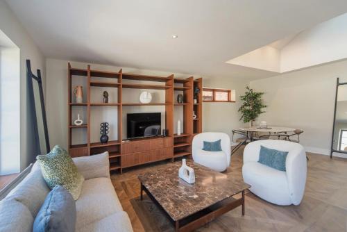 Stoke Apartment | Monaco Resort Apartment