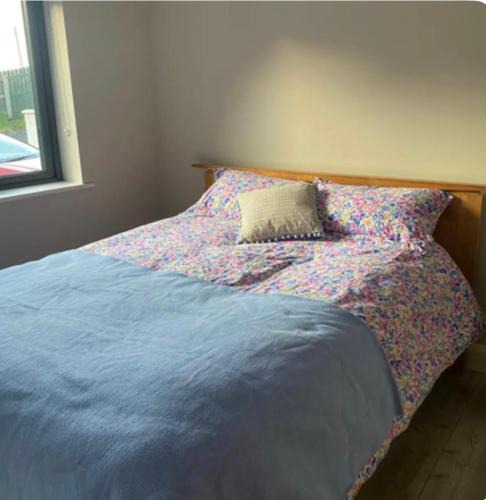 Monaghan House | Monaghan Town House sleeps 12 5 mins walk to Town Centre