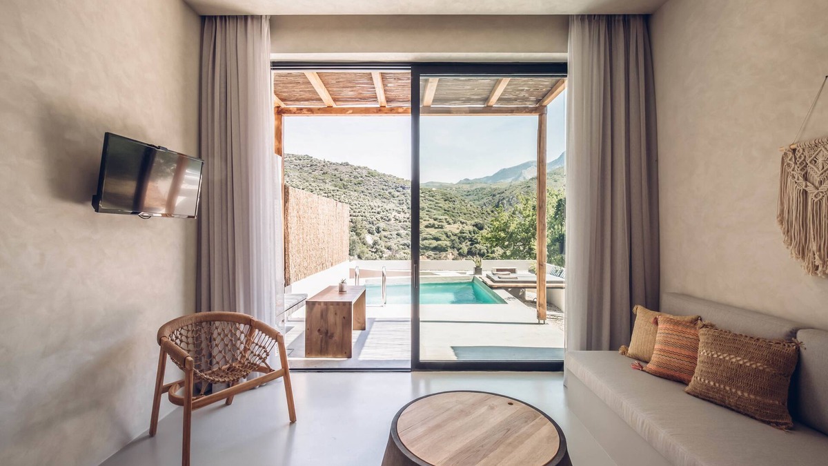 Moni Hotel | Monastery Estate Mountain Retreat