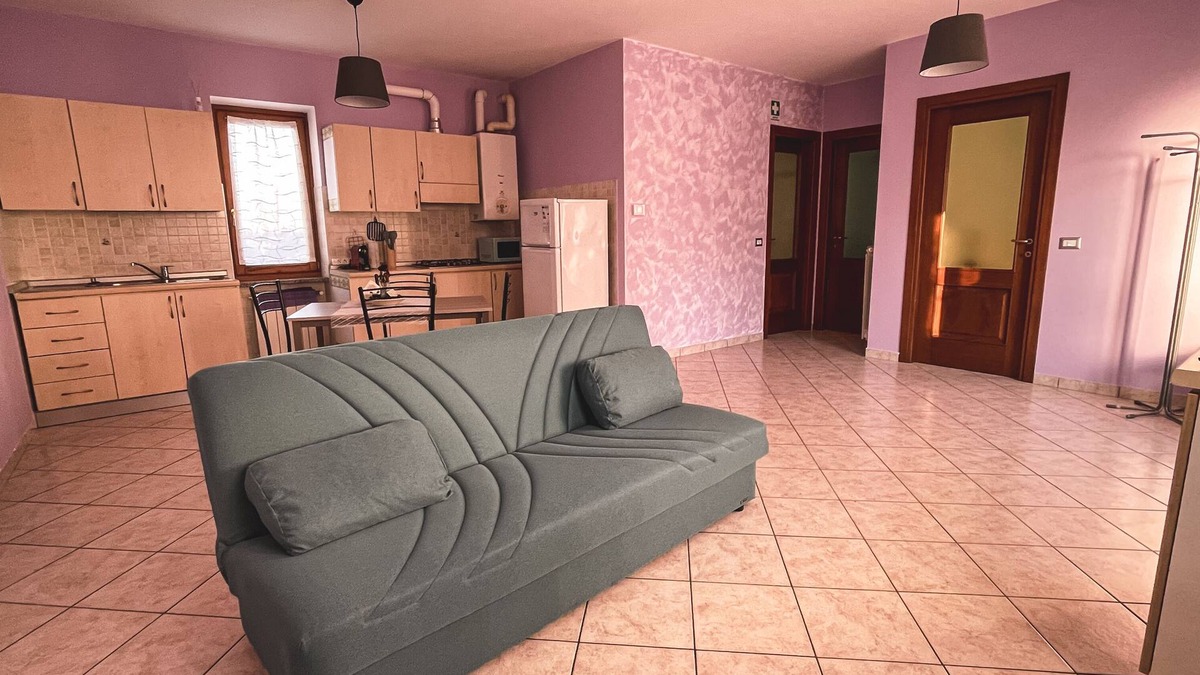 Mascarelli Apartment | Monet - Spacious apartment with garden in La Morra