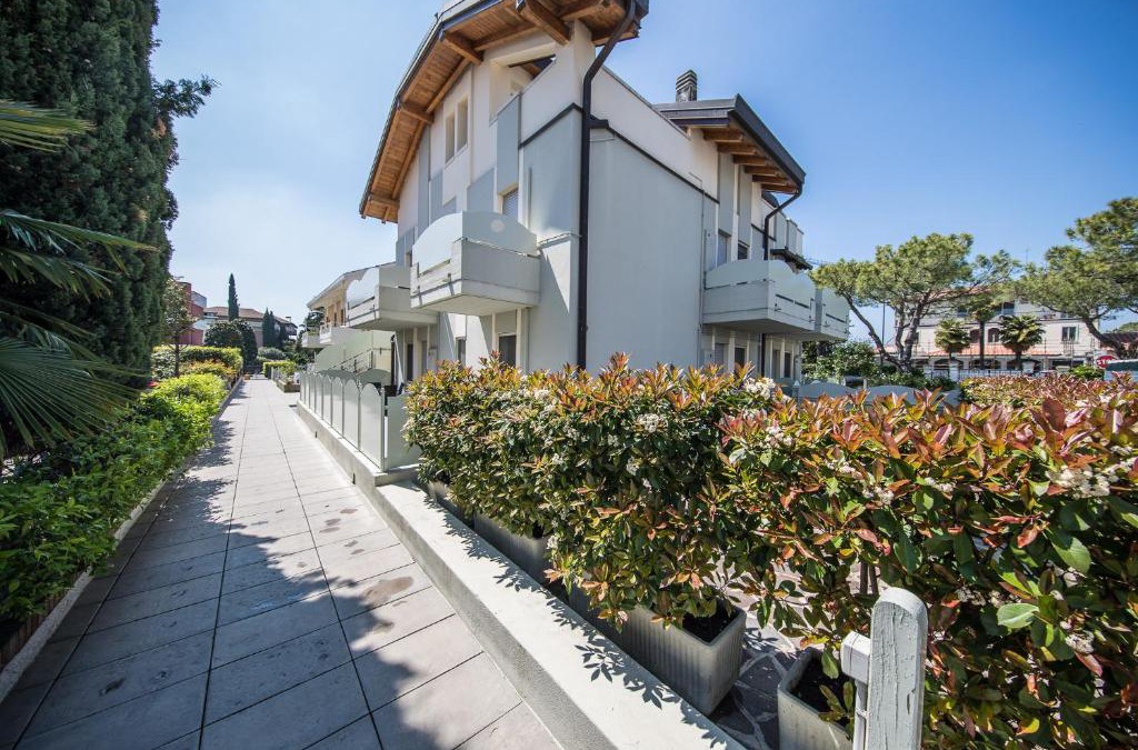 Sirmione Apartment | Monica Appartamenti