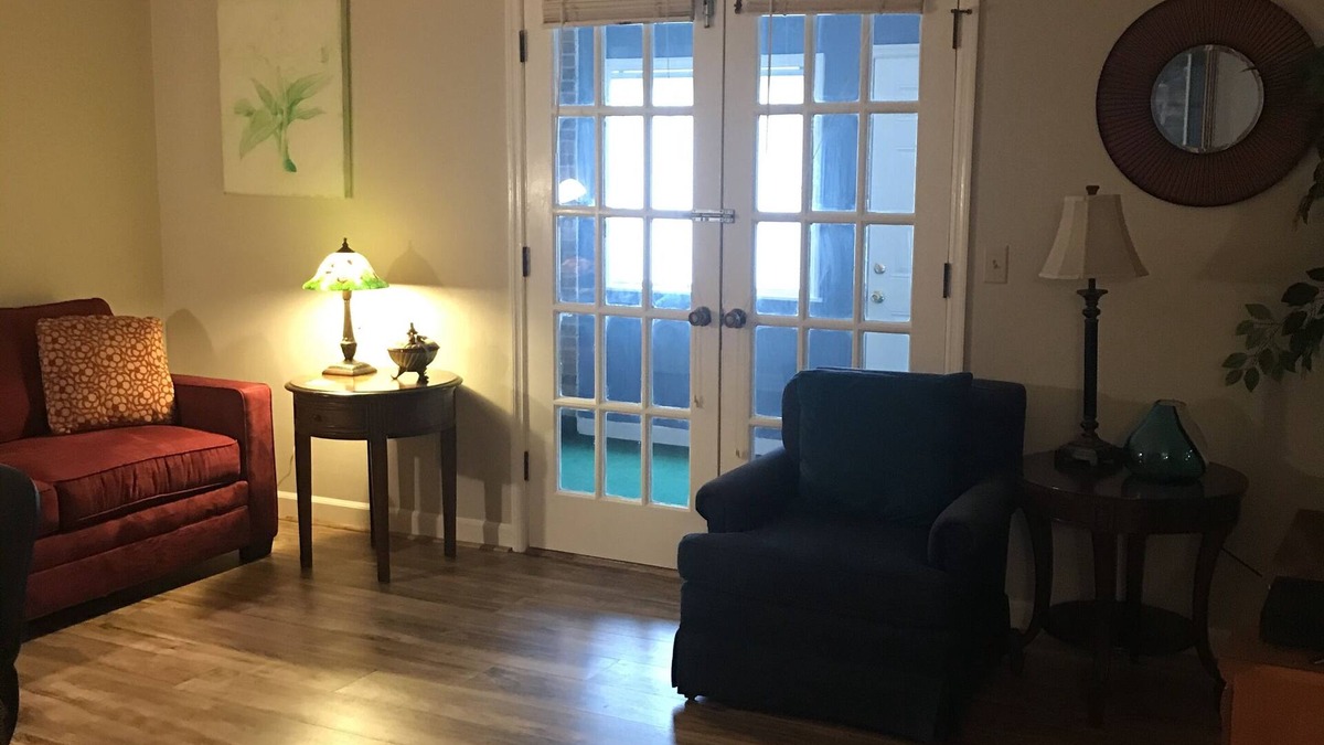 Woodfield Condo | Monica’s Hideaway Creekside @ Huntington