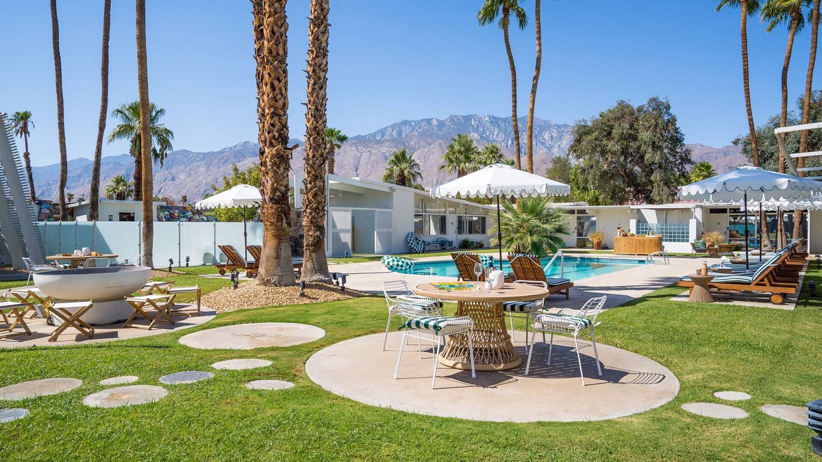 Desert Park Estates House | Monkey Tree Hotel 5 by AvantStay | Stylish Hotel in Palm Springs w/Pool!
