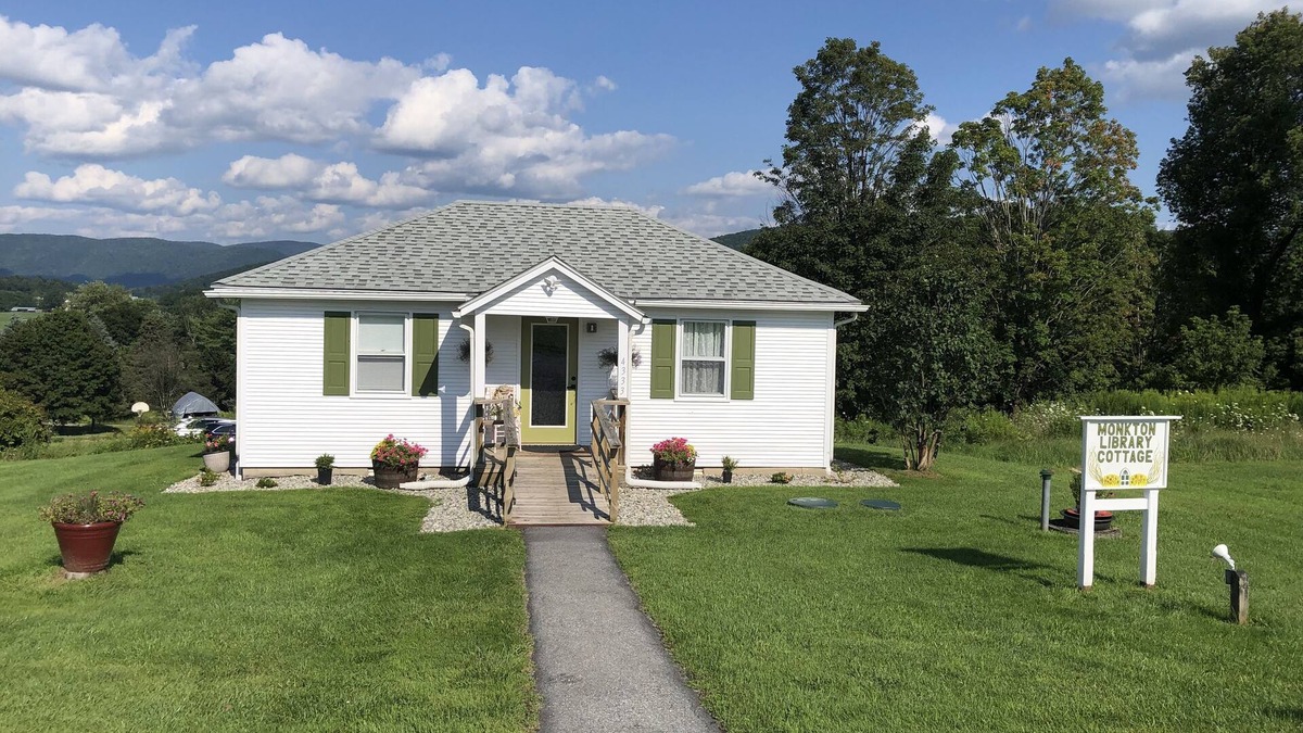 Monkton Cottage | MONKTON LIBRARY COTTAGE