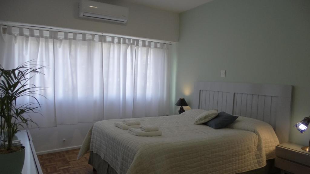 Adrogue Apartment | Monoambiente en pleno centro de Adrogué