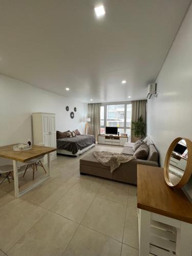 Cipolletti Apartment | Monoambiente Home&Office
