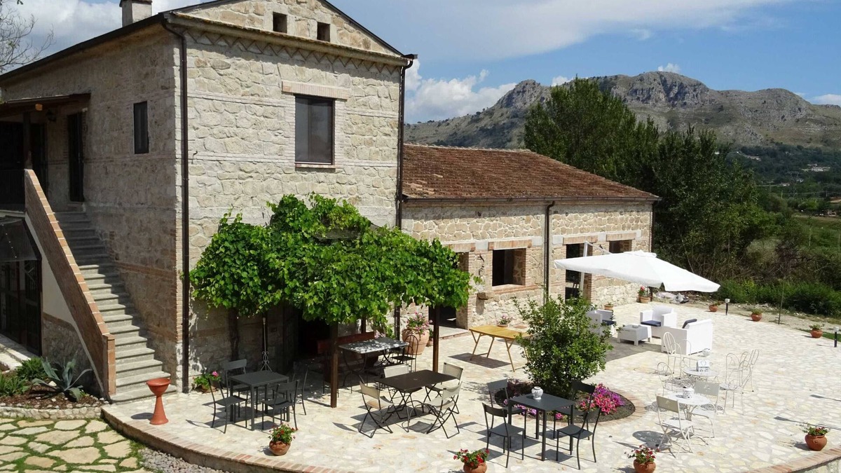 Cassino Other | MONOLOCALE IN AGRITURISMO